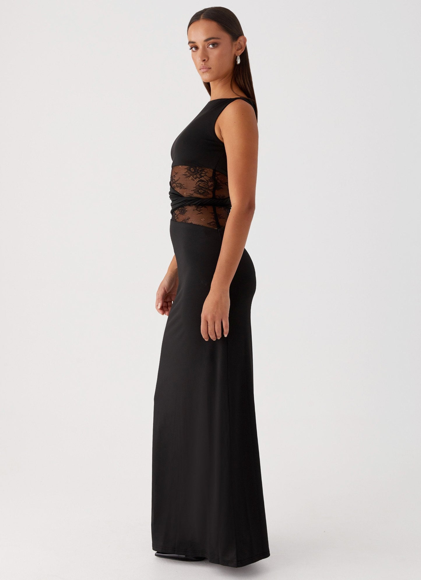 Women's Sleeveless Scoop Neck Mesh Cutout Fitted Maxi Evening Dress