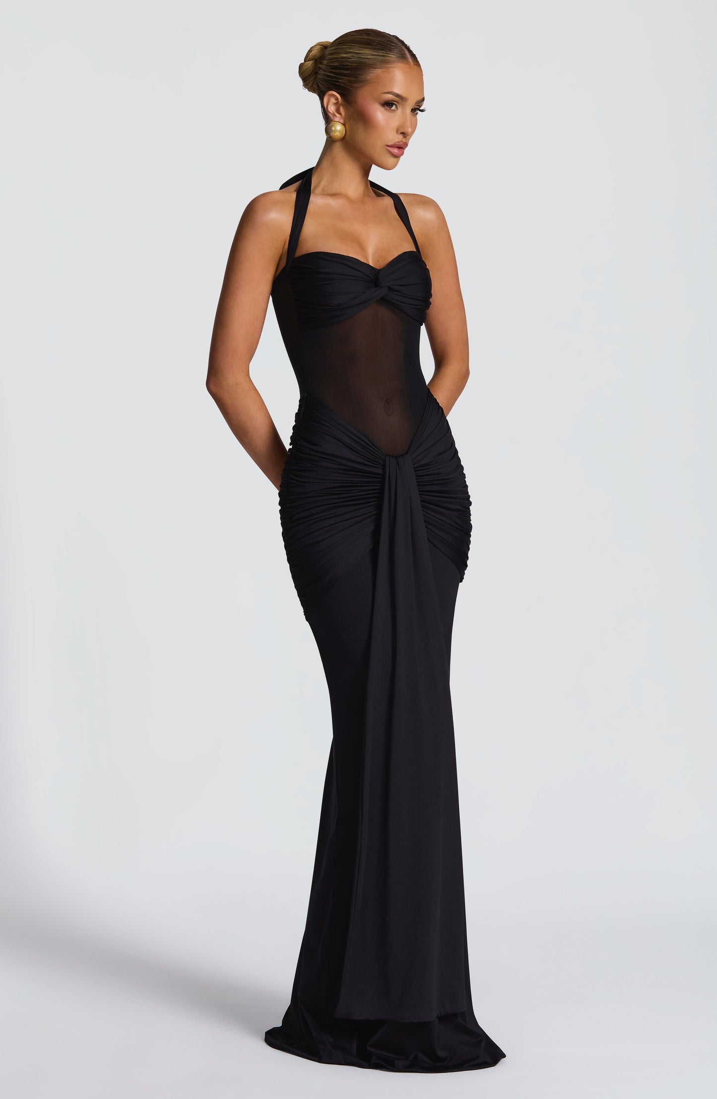 Women's Halter Neck Sweetheart Ruched Fitted Maxi Evening Dress Wedding Guest